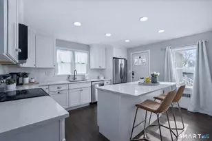 457 Summit St, Bridgeport, CT 06606 - Photo 4