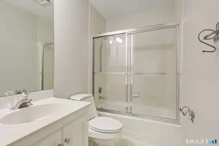 51 Brittania Dr, Danbury, CT 06811 - Photo 20