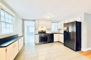 99 Quinsey Dr, Bridgeport, CT 06606 - Photo 6