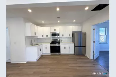 30 Dora Street, Stamford, CT 06902 - Photo 4