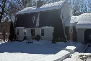 39 Boxwood Dr, Vernon, CT 06066 - Photo 1