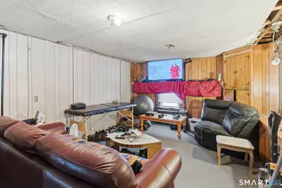 197 Allen Street, Waterbury, CT 06706 - Photo 8