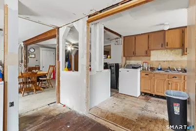 197 Allen Street, Waterbury, CT 06706 - Photo 18