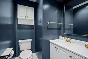 19 Woodway Rd, Stamford, CT 06907 - Photo 16