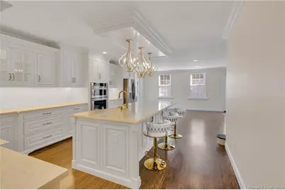 707 Hanover Road, Meriden, CT 06451 - Photo 6