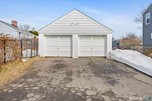 76 Meadowside Rd, Milford, CT 06460 - Photo 32