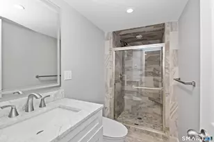 76 Meadowside Rd, Milford, CT 06460 - Photo 10