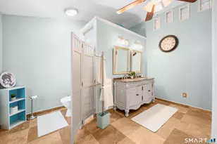 11 High Gate Ln, West Hartford, CT 06107 - Photo 4