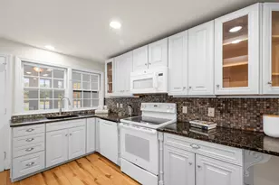 11 High Gate Ln, West Hartford, CT 06107 - Photo 14