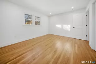 90 Lu Manor Dr, Fairfield, CT 06825 - Photo 36