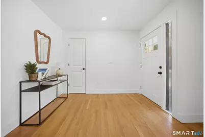 90 Lu Manor Drive, Fairfield, CT 06825 - Photo 8