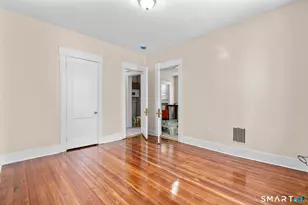 126 Sheffield Ave, New Haven, CT 06511 - Photo 10