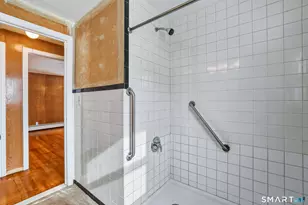 443 Elm St, Windsor Locks, CT 06096 - Photo 20