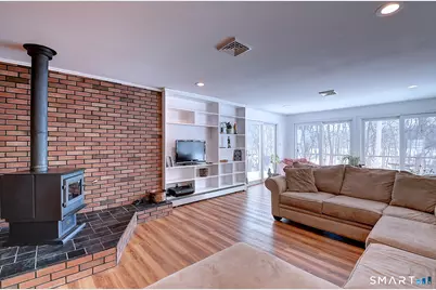 22 Apple Tree Lane, Windsor, CT 06095 - Photo 8