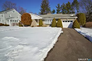 30 Day Spring Ave, Hamden, CT 06518 - Photo 32