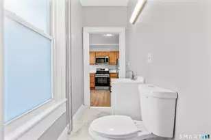 394 Gregory St, Bridgeport, CT 06604 - Photo 6