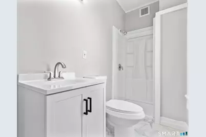 394 Gregory Street #3, Bridgeport, CT 06604 - Photo 8