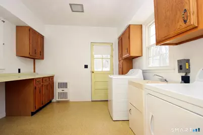 463 Herbert Street, Orange, CT 06477 - Photo 18