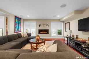 117 Wesley Dr, Shelton, CT 06484 - Photo 34