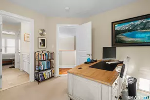 117 Wesley Dr, Shelton, CT 06484 - Photo 26