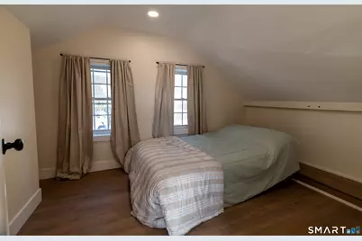 231 Broad Street, Norwich, CT 06360 - Photo 18