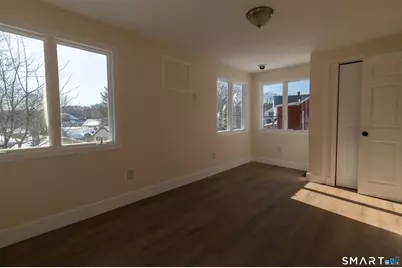 231 Broad Street, Norwich, CT 06360 - Photo 16