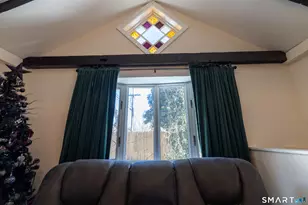 231 Broad St, Norwich, CT 06360 - Photo 10