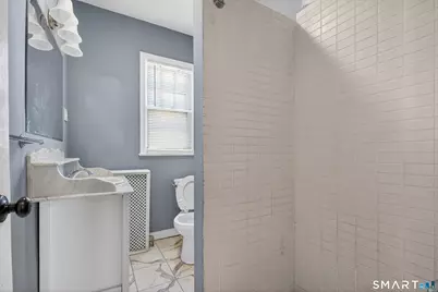 1442 Wood Avenue #2, Bridgeport, CT 06604 - Photo 8