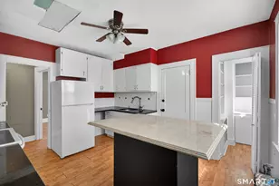 1442 Wood Ave, Bridgeport, CT 06604 - Photo 2