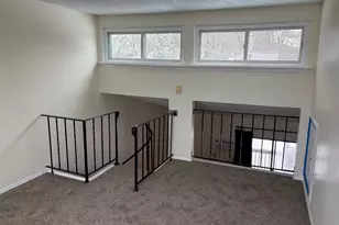 161 Burgundy Hill Ln, Middletown, CT 06457 - Photo 6