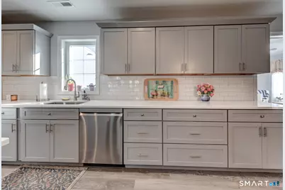 23 Hannah Way, Harwinton, CT 06791 - Photo 12