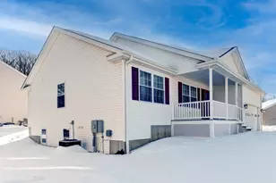 23 Hannah Wy, Harwinton, CT 06791 - Photo 2