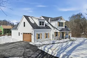 42 Holcomb St, Simsbury, CT 06070 - Photo 2