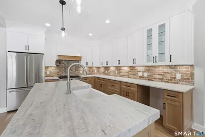 42 Holcomb Street, Simsbury, CT 06070 - Photo 14