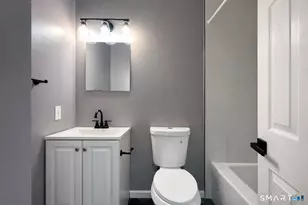 23 Charter Oak Pl, Hartford, CT 06106 - Photo 14