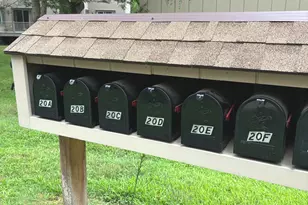 20 Greenbriar Dr, Farmington, CT 06032 - Photo 4