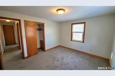 32 Post Street, Waterbury, CT 06706 - Photo 16