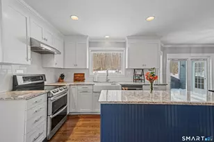 10 Country Farm Rd, Oxford, CT 06478 - Photo 6