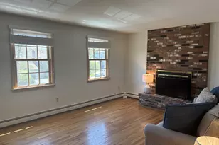 42 10 Coat Ln, Shelton, CT 06484 - Photo 10