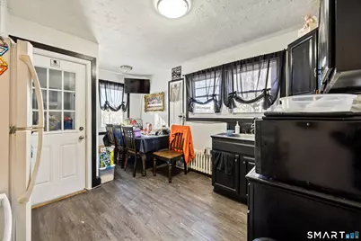 962 Corbin Avenue, New Britain, CT 06052 - Photo 4