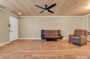 2 Plymouth Ct, Clinton, CT 06413 - Photo 10