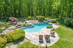 78 Pin Oak Ln, Wilton, CT 06897 - Photo 2