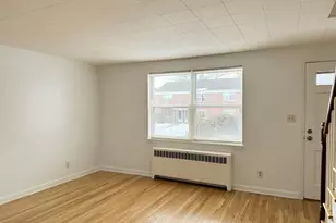 52 Arnold Way, West Hartford, CT 06119 - Photo 4