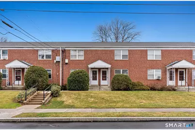 52 Arnold Way #52, West Hartford, CT 06119 - Photo 2