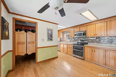 112 Victorian Drive, Norwich, CT 06360 - Photo 10