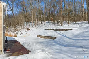 1541 N Rd, Groton, CT 06340 - Photo 32