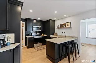 179 Butternut St, Middletown, CT 06457 - Photo 6