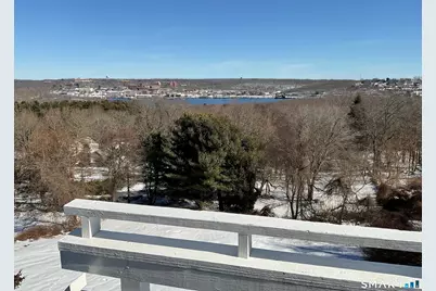 405 Mohegan Avenue Parkway, Waterford, CT 06375 - Photo 14