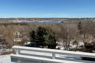 405 Mohegan Ave Pkwy, Waterford, CT 06375 - Photo 14