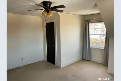 405 Mohegan Avenue Parkway, Waterford, CT 06375 - Photo 10